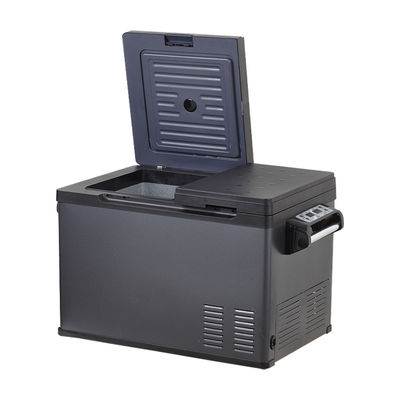 Auto/Hunting/Camping/Outing Portable Refrigerator with Big Net Capacity and 45w Power